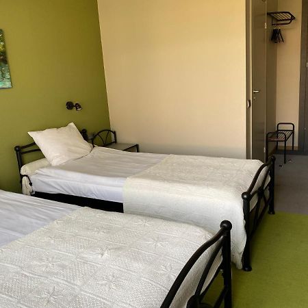 Hotel Kert Free Parking Рига Екстериор снимка